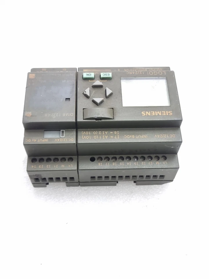 Siemens 6ED1052-1MD00-0BA5 Logo With 6ED1055-1MB00-0BA1 Expansion Module 12/24V